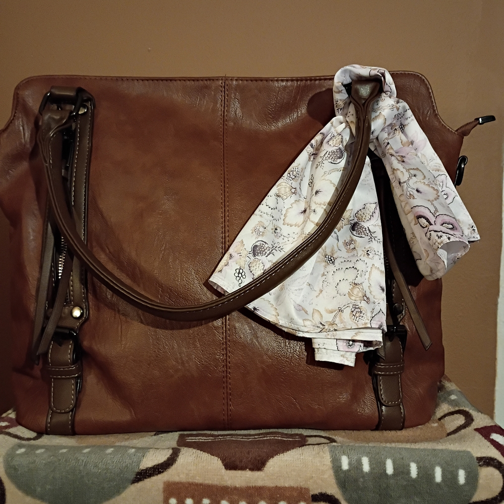 Elegant Brown Leather Tote Bag